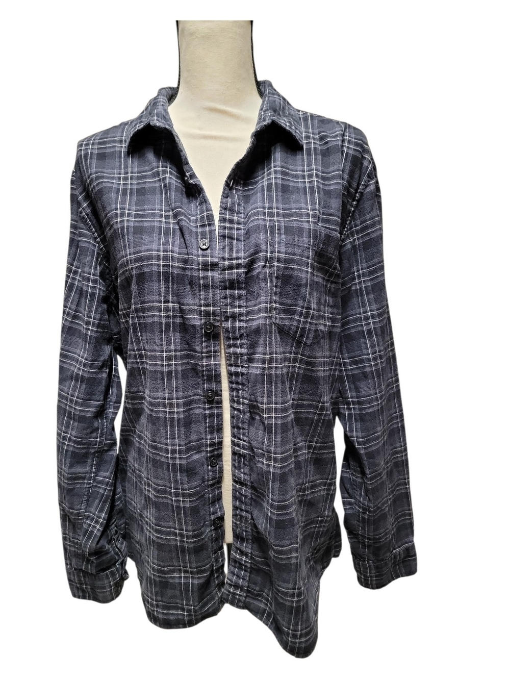 Bundle Of Flannels - Picture 8 of 13